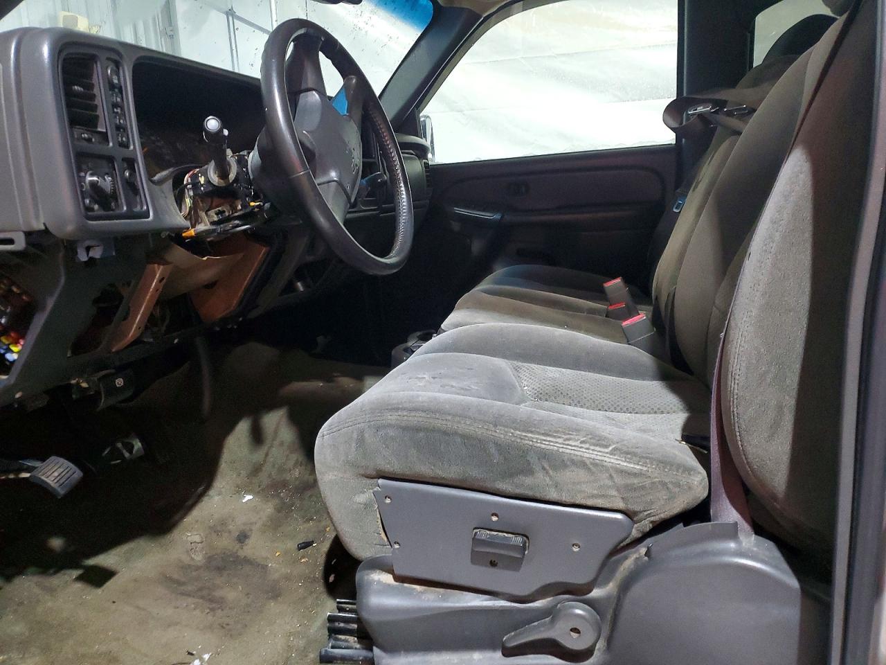 2005 CHEVROLET SILVERADO K1500 photo 13