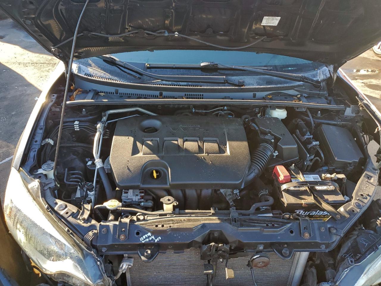 2014 TOYOTA COROLLA L photo 11