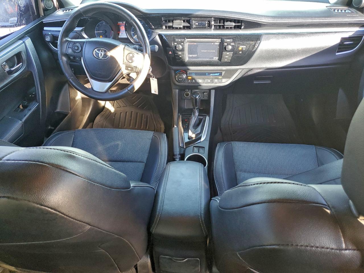 2014 TOYOTA COROLLA L photo 8