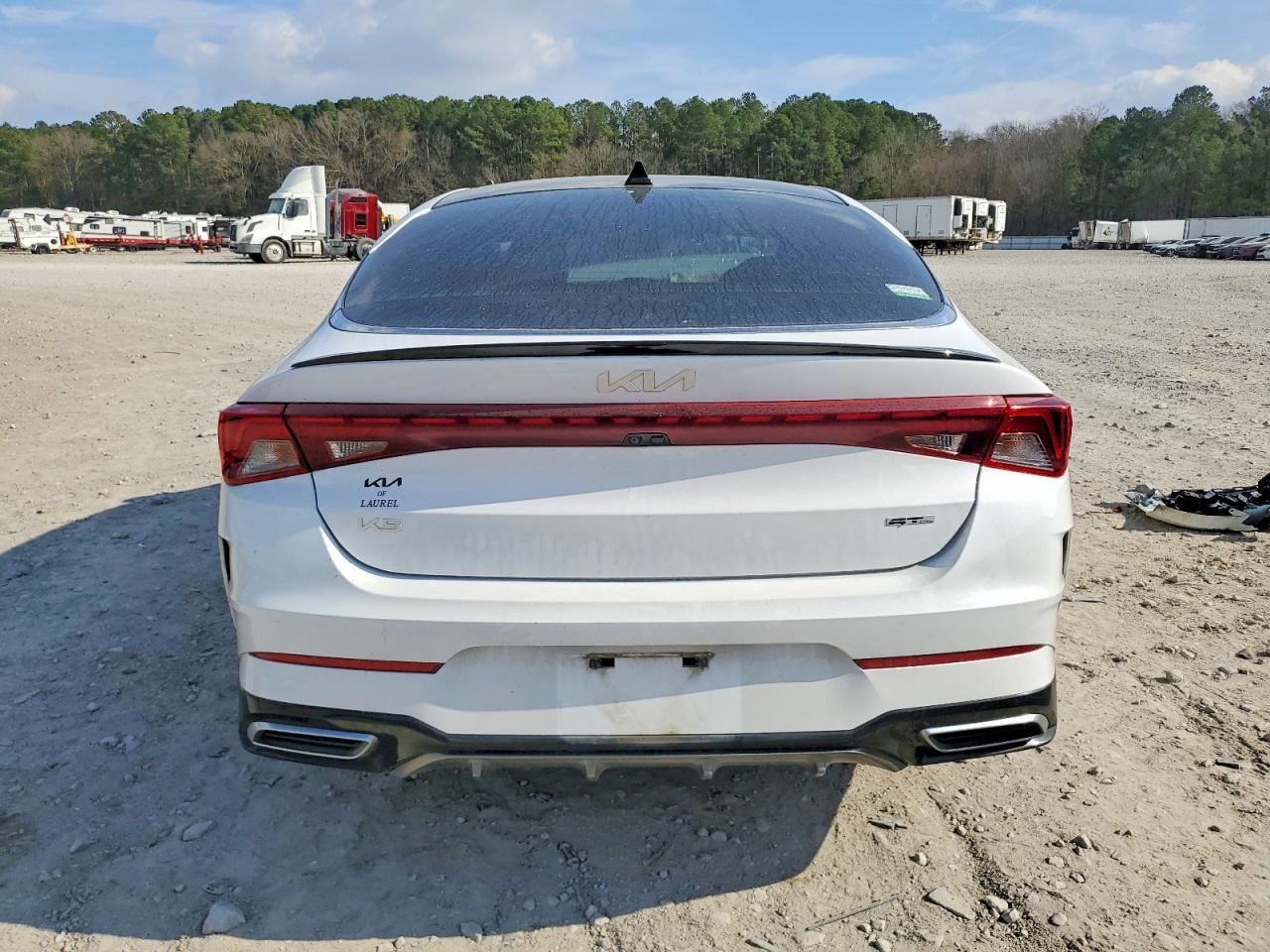 2023 KIA K5 GT LINE photo 6