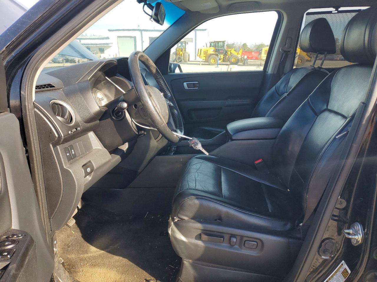 2015 HONDA PILOT TOURING photo 25
