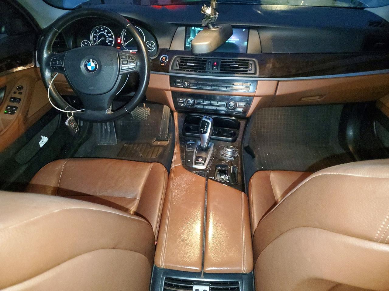 2013 BMW 528 I photo 8