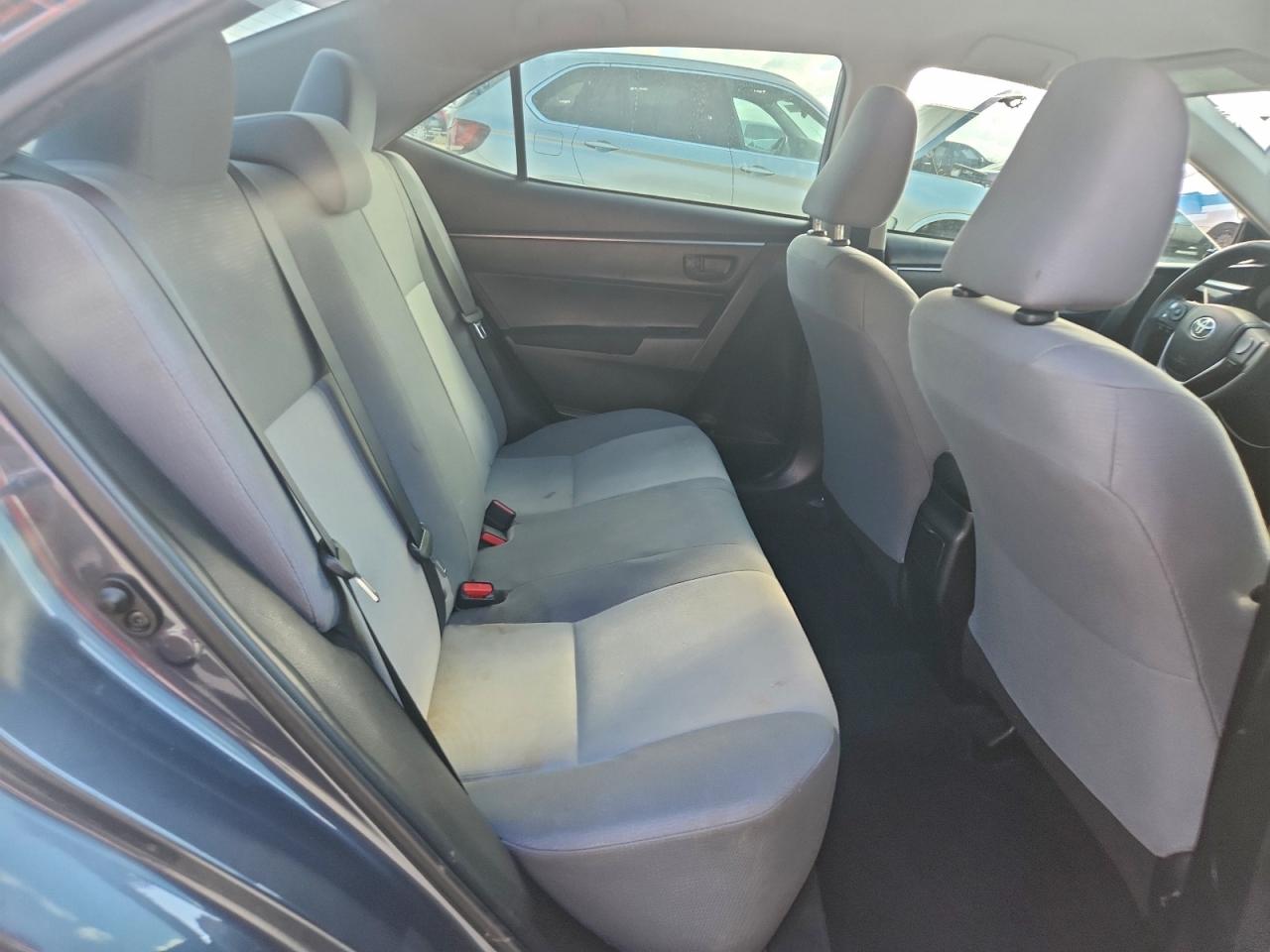 2016 TOYOTA COROLLA L photo 10