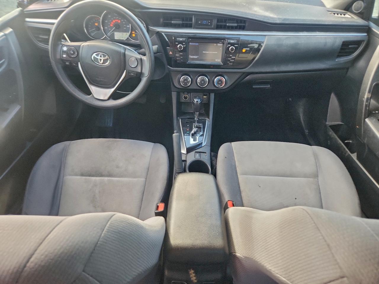 2016 TOYOTA COROLLA L photo 8