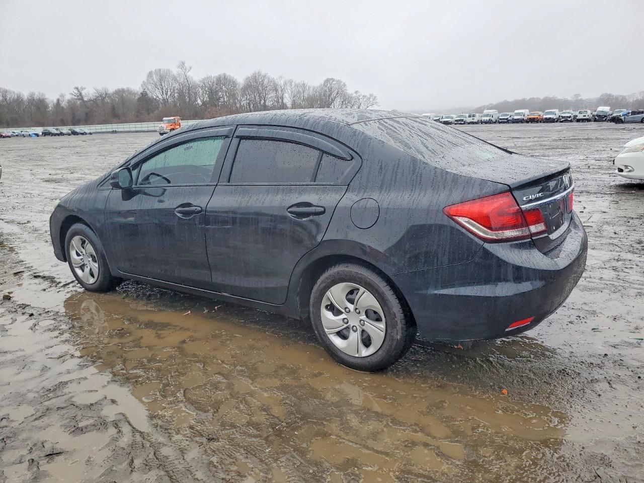 2013 HONDA CIVIC LX photo 2