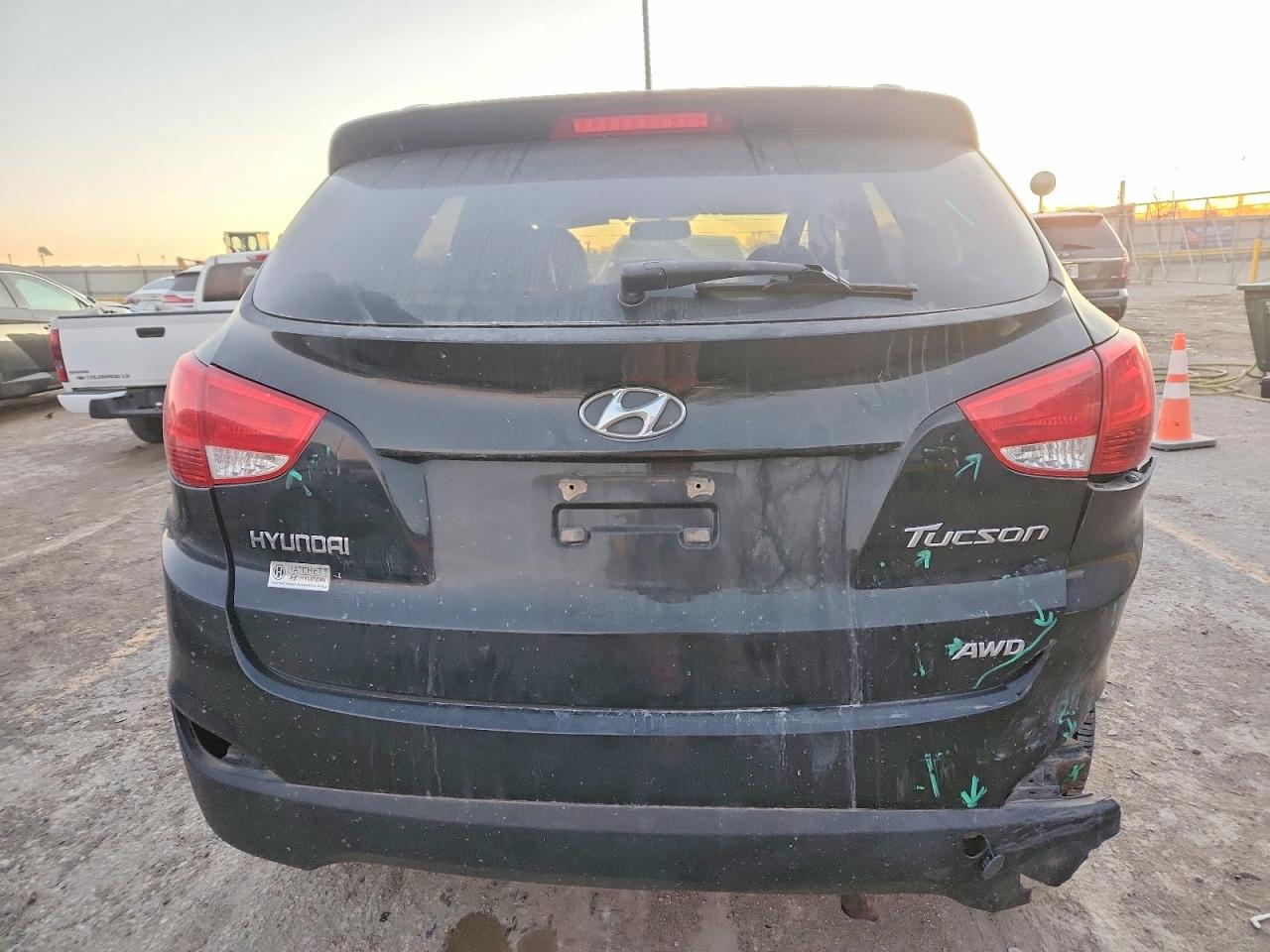 2013 HYUNDAI TUCSON GLS photo 6