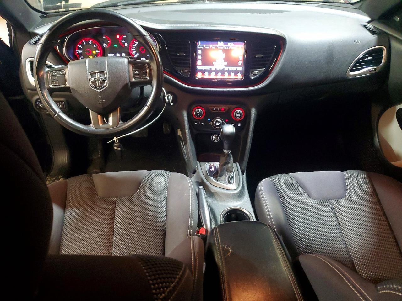 2015 DODGE DART SXT photo 15