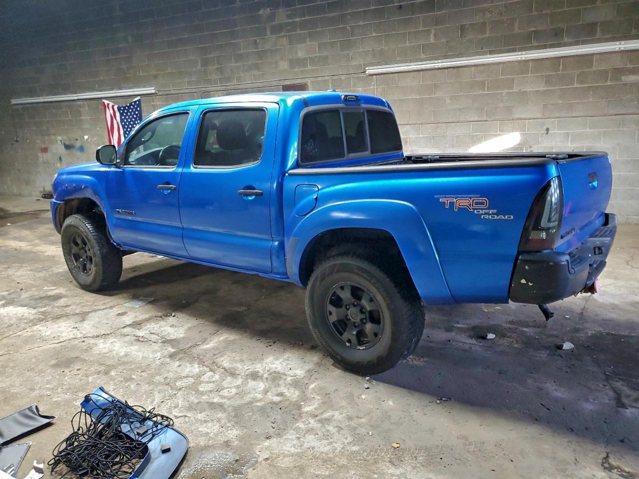 2009 TOYOTA TACOMA DOUBLE CAB photo 2