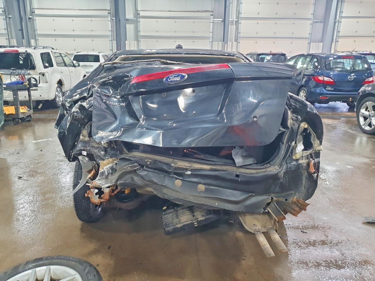2012 FORD FUSION S photo 6