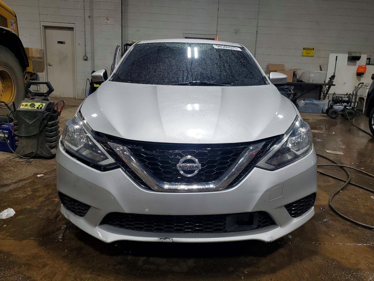 2018 NISSAN SENTRA S photo 5