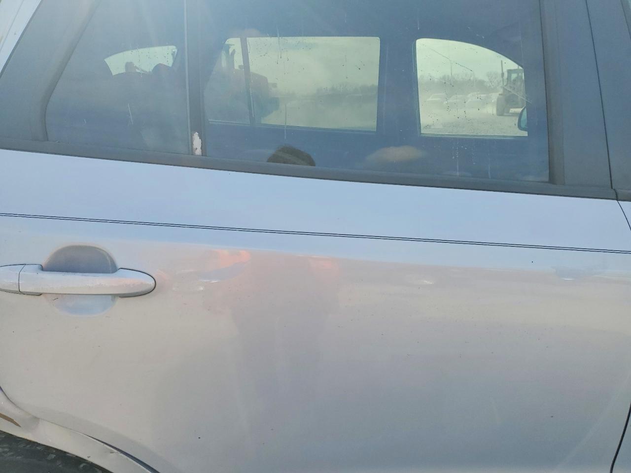 2010 HYUNDAI SANTA FE GLS photo 11