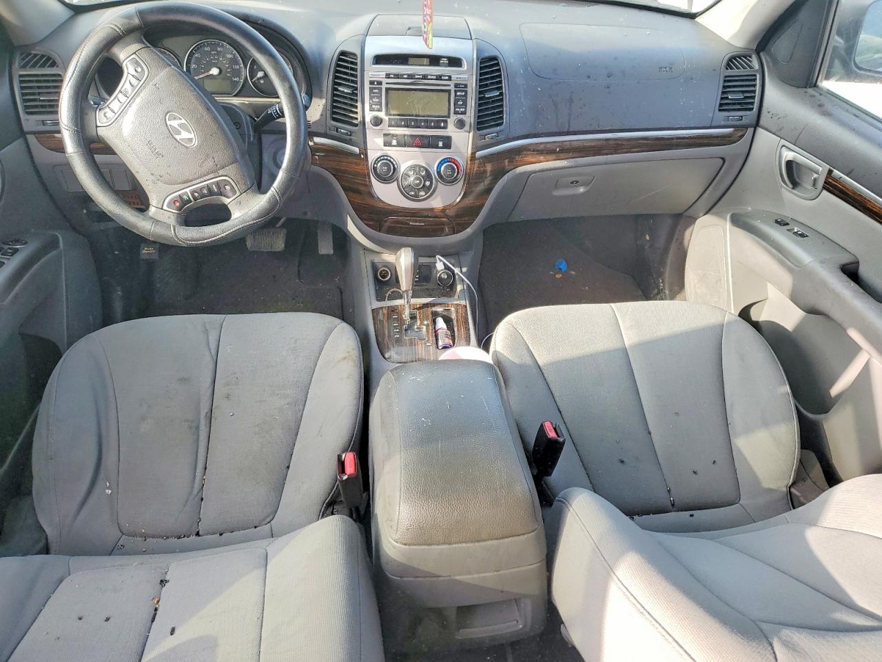 2010 HYUNDAI SANTA FE GLS photo 8