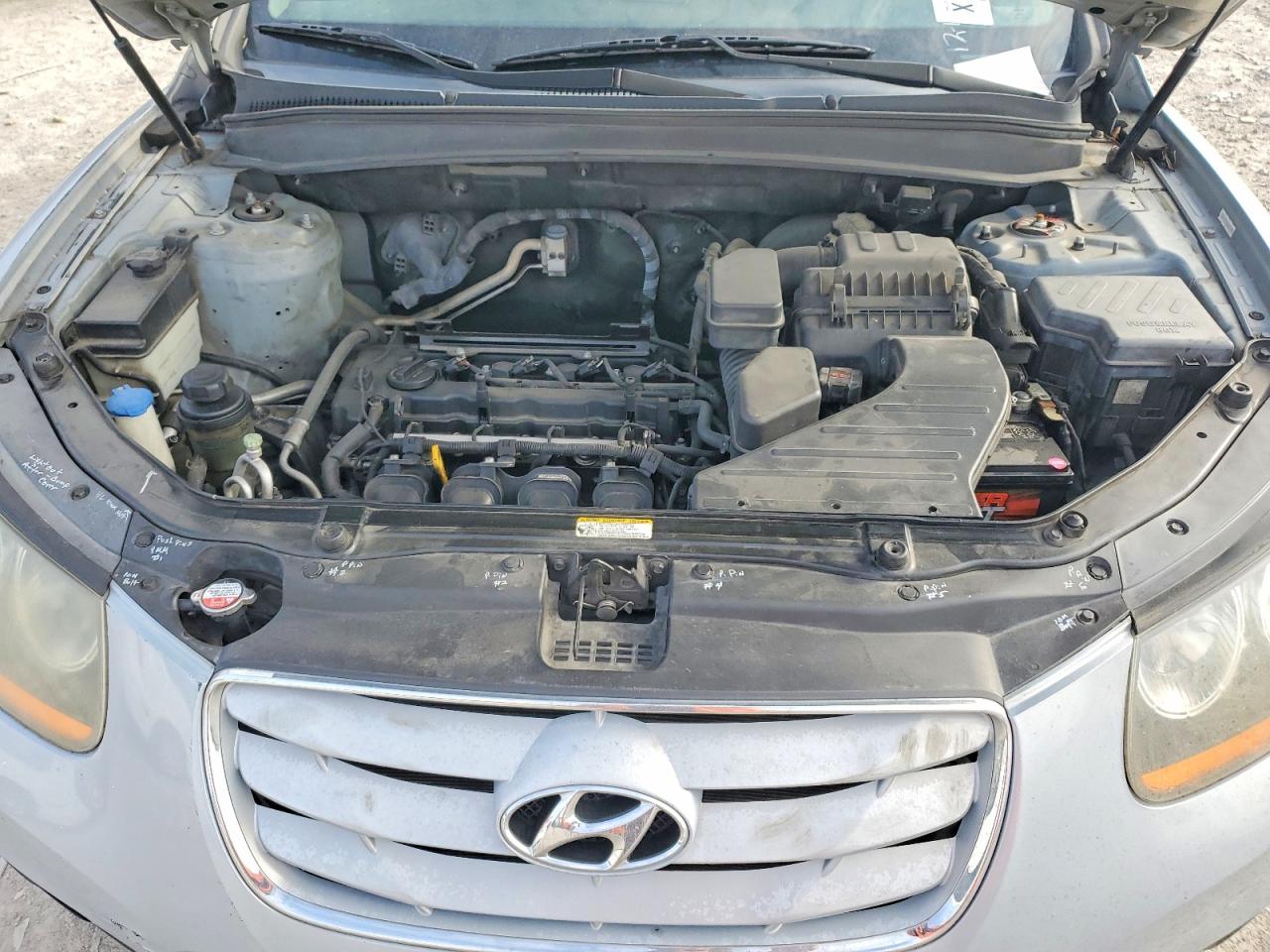 2010 HYUNDAI SANTA FE GLS photo 12