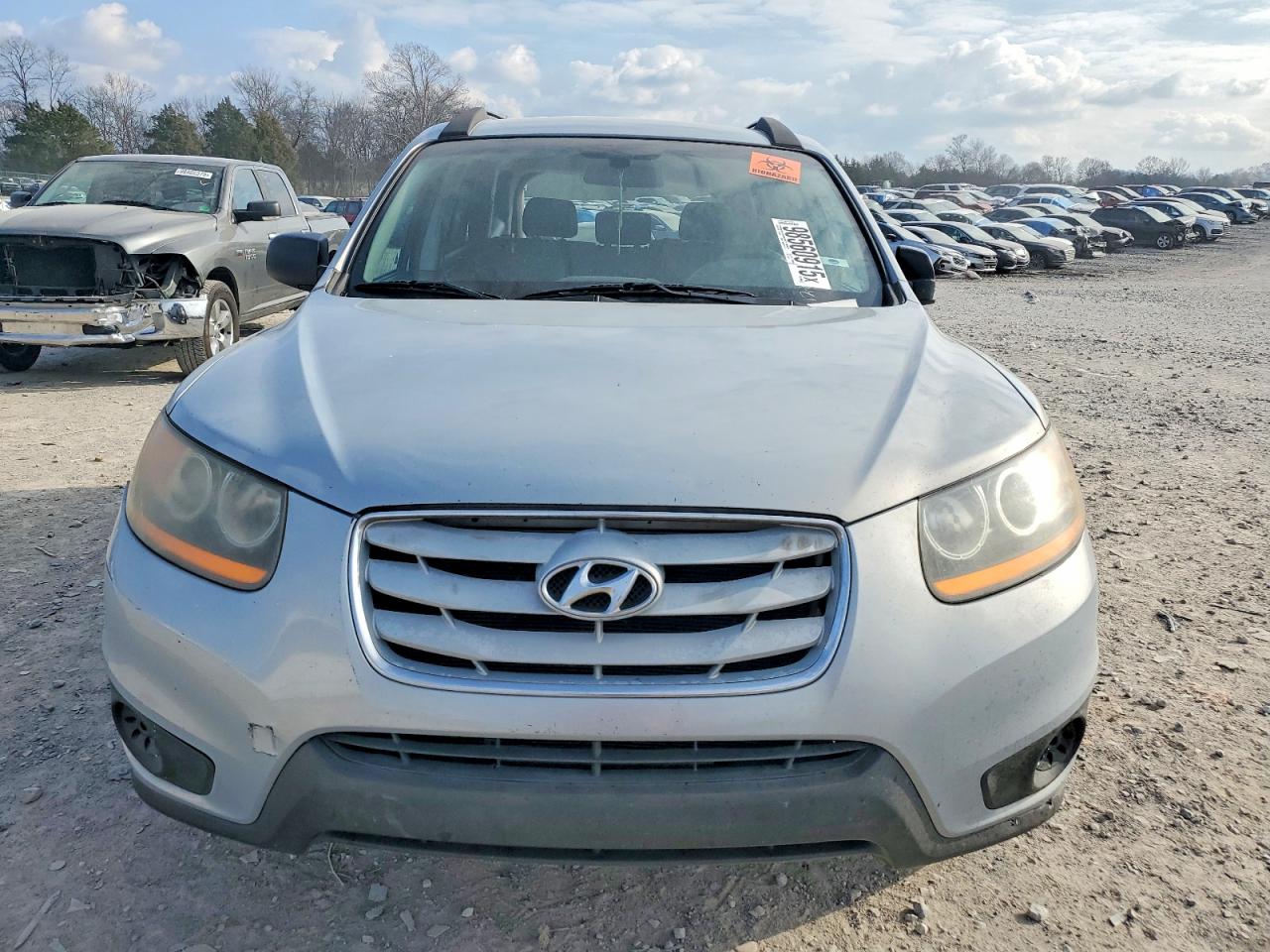2010 HYUNDAI SANTA FE GLS photo 5