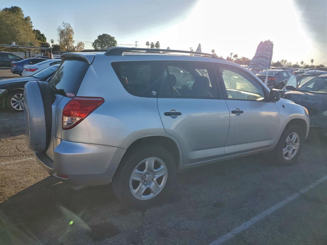 2008 TOYOTA RAV4 photo 3