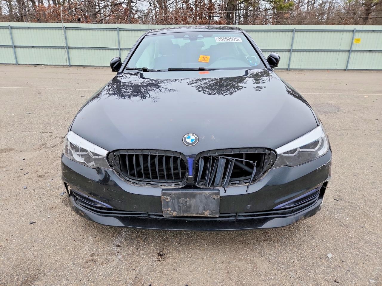 2020 BMW 530 XI photo 5