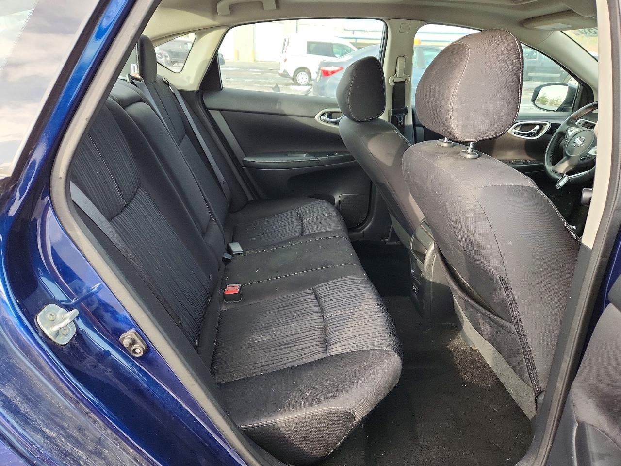 2018 NISSAN SENTRA S photo 10