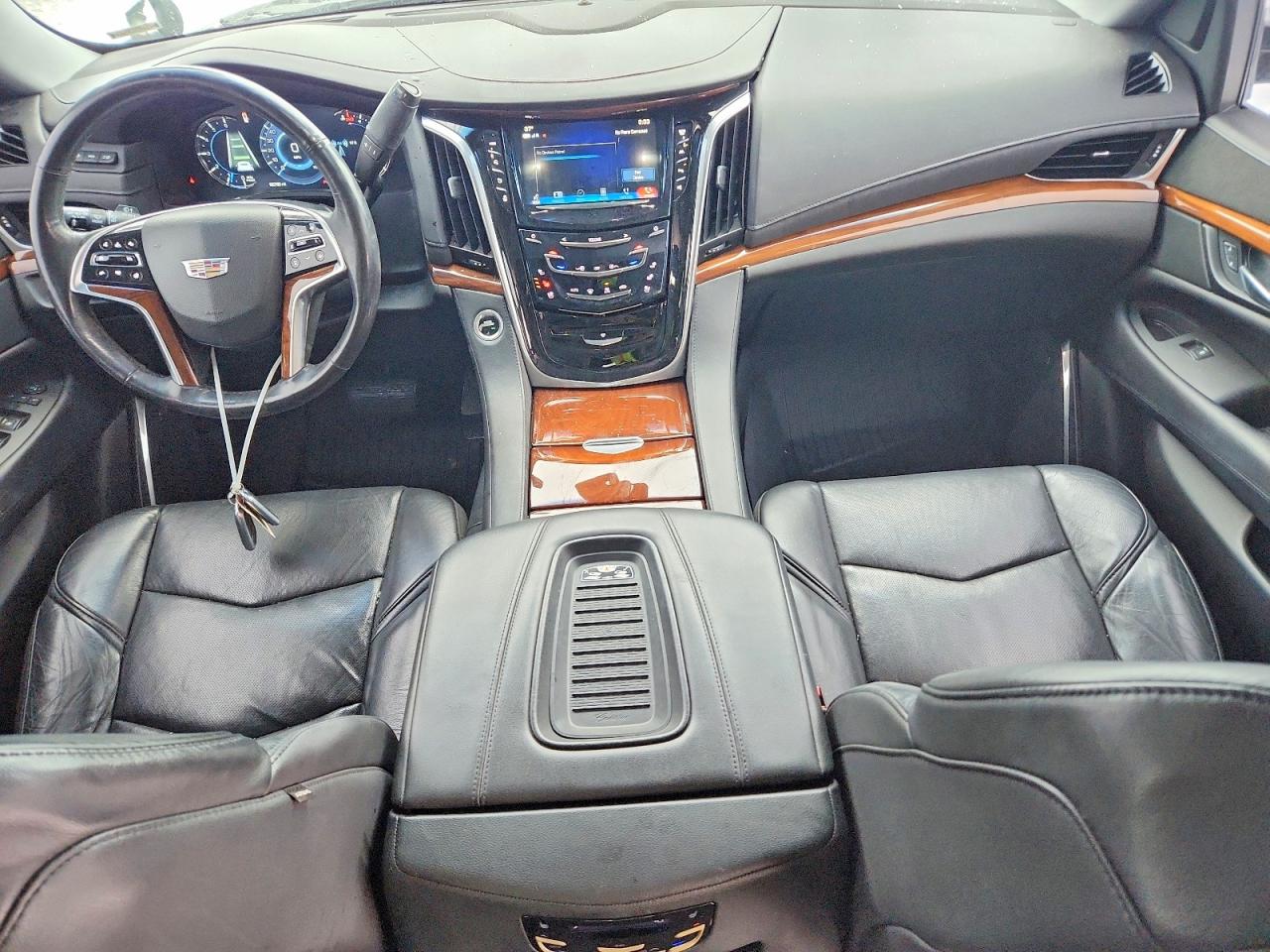 2019 CADILLAC ESCALADE LUXURY photo 15