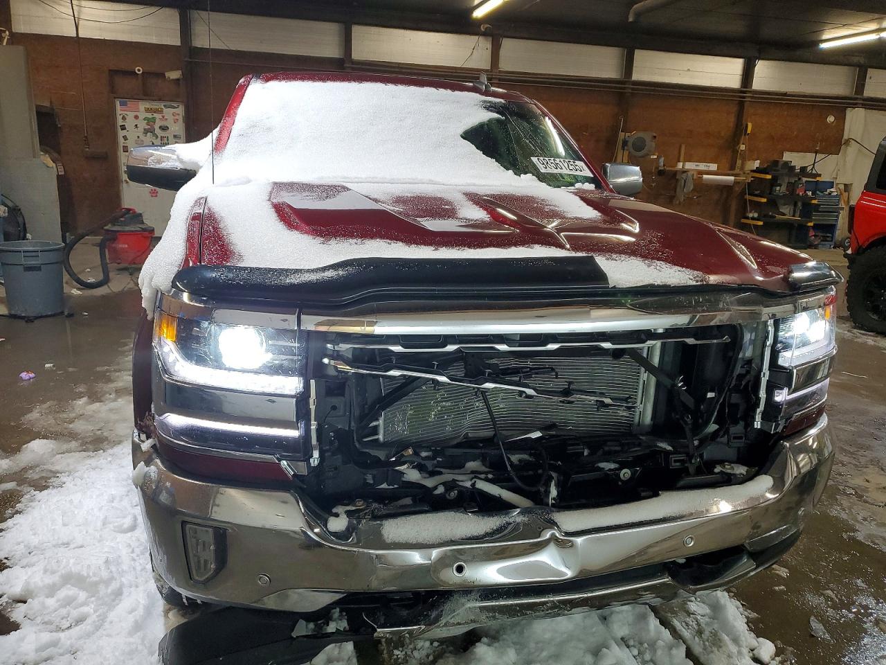 2017 CHEVROLET SILVERADO K1500 LTZ photo 5