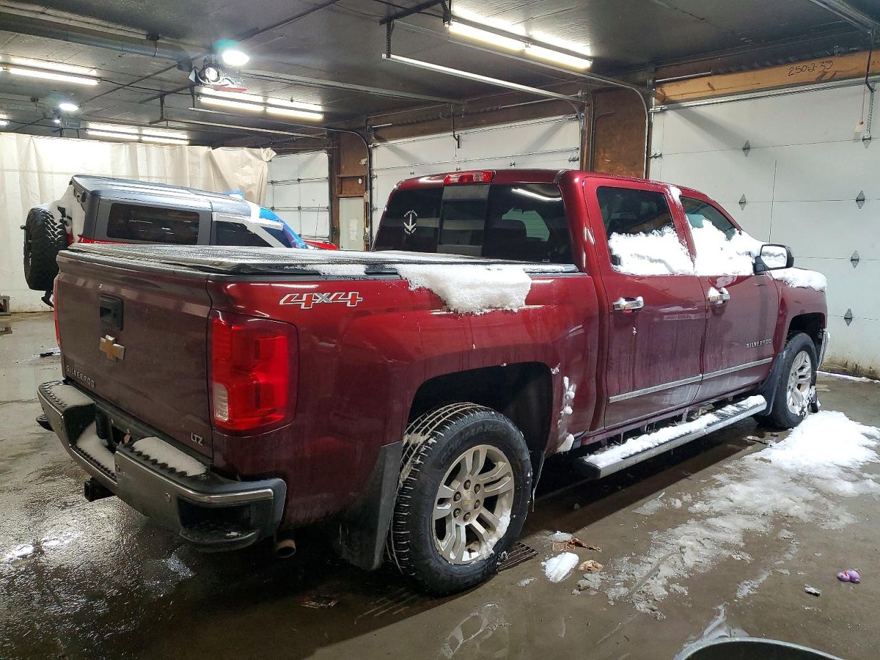 2017 CHEVROLET SILVERADO K1500 LTZ photo 3