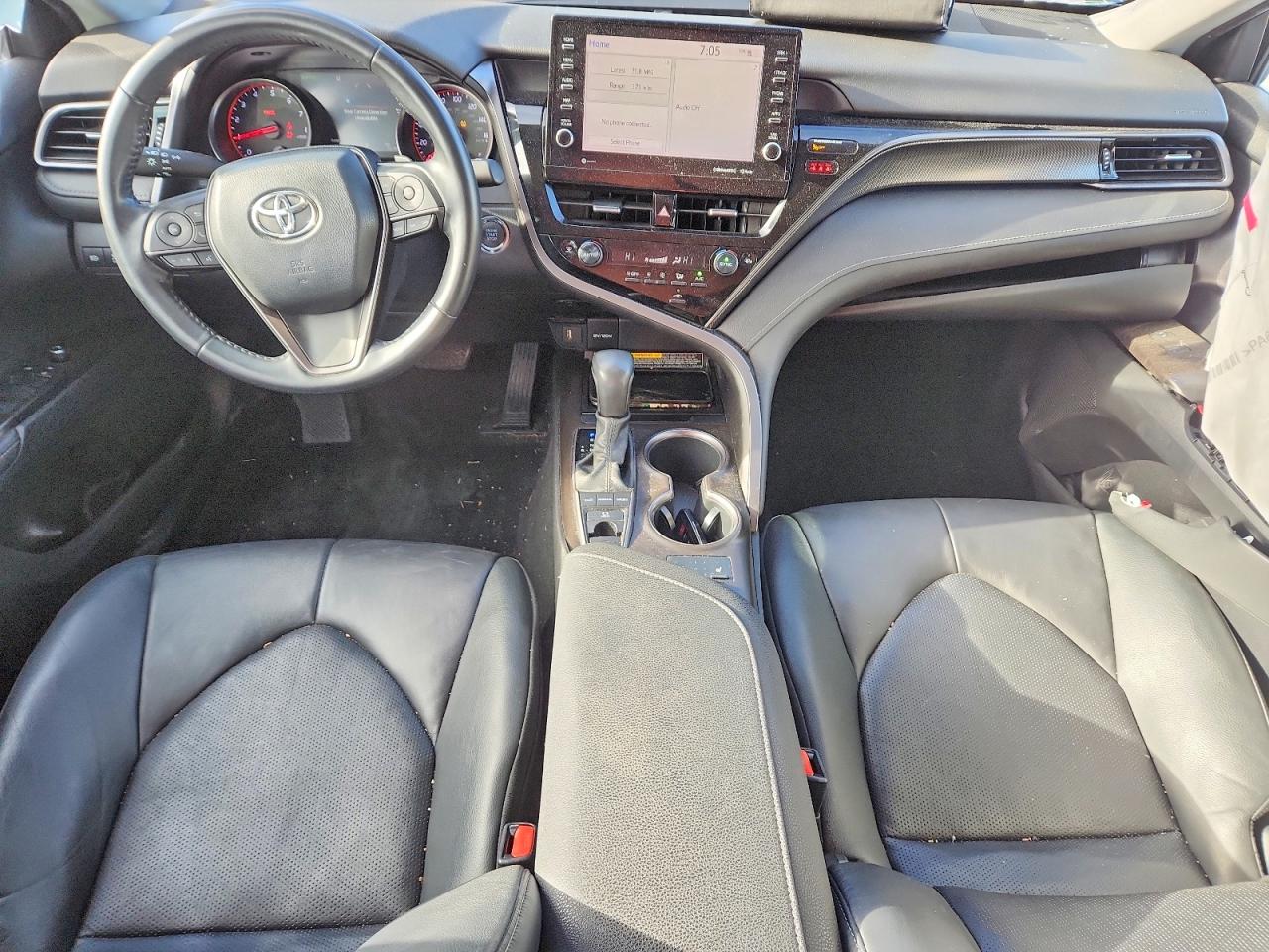 2021 TOYOTA CAMRY XSE photo 8