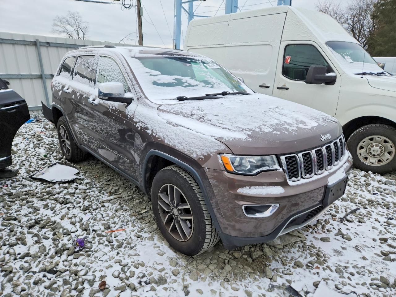 2018 JEEP GRAND CHEROKEE LIMITED photo 4