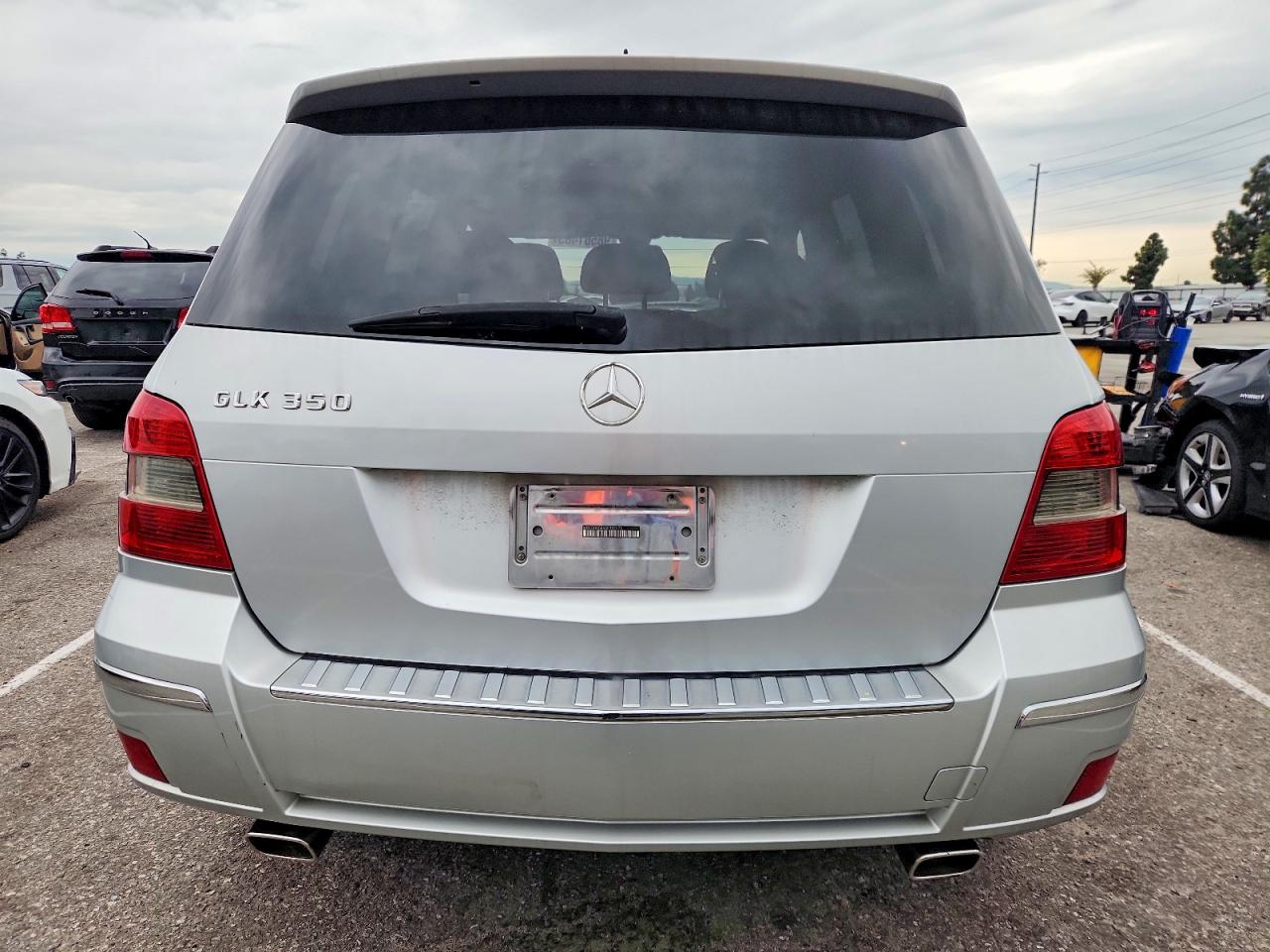 2010 MERCEDES-BENZ GLK 350 photo 6