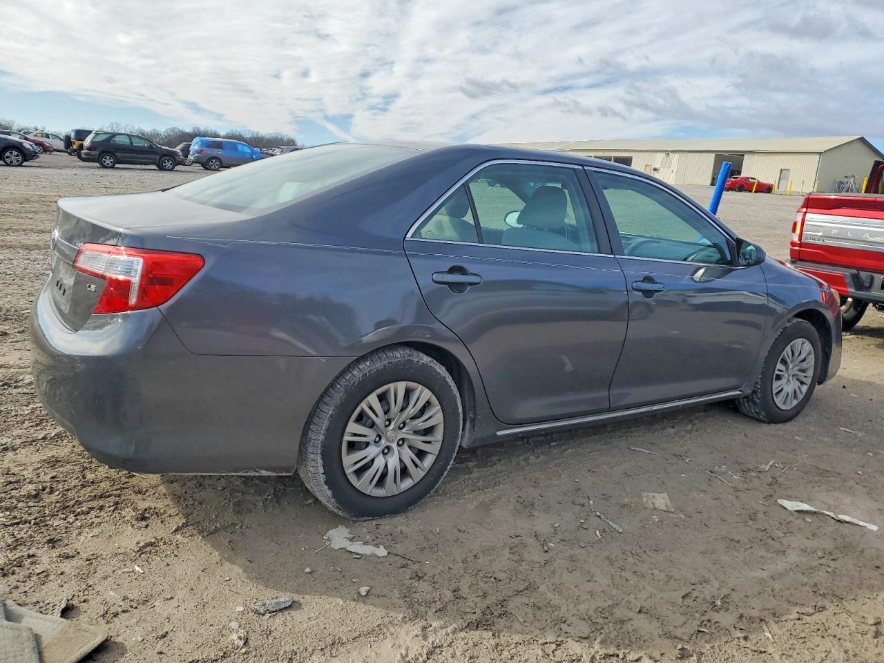 2012 TOYOTA CAMRY BASE photo 3