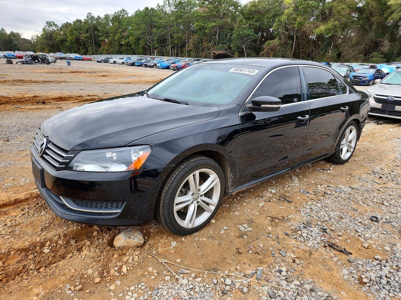 2014 VOLKSWAGEN PASSAT