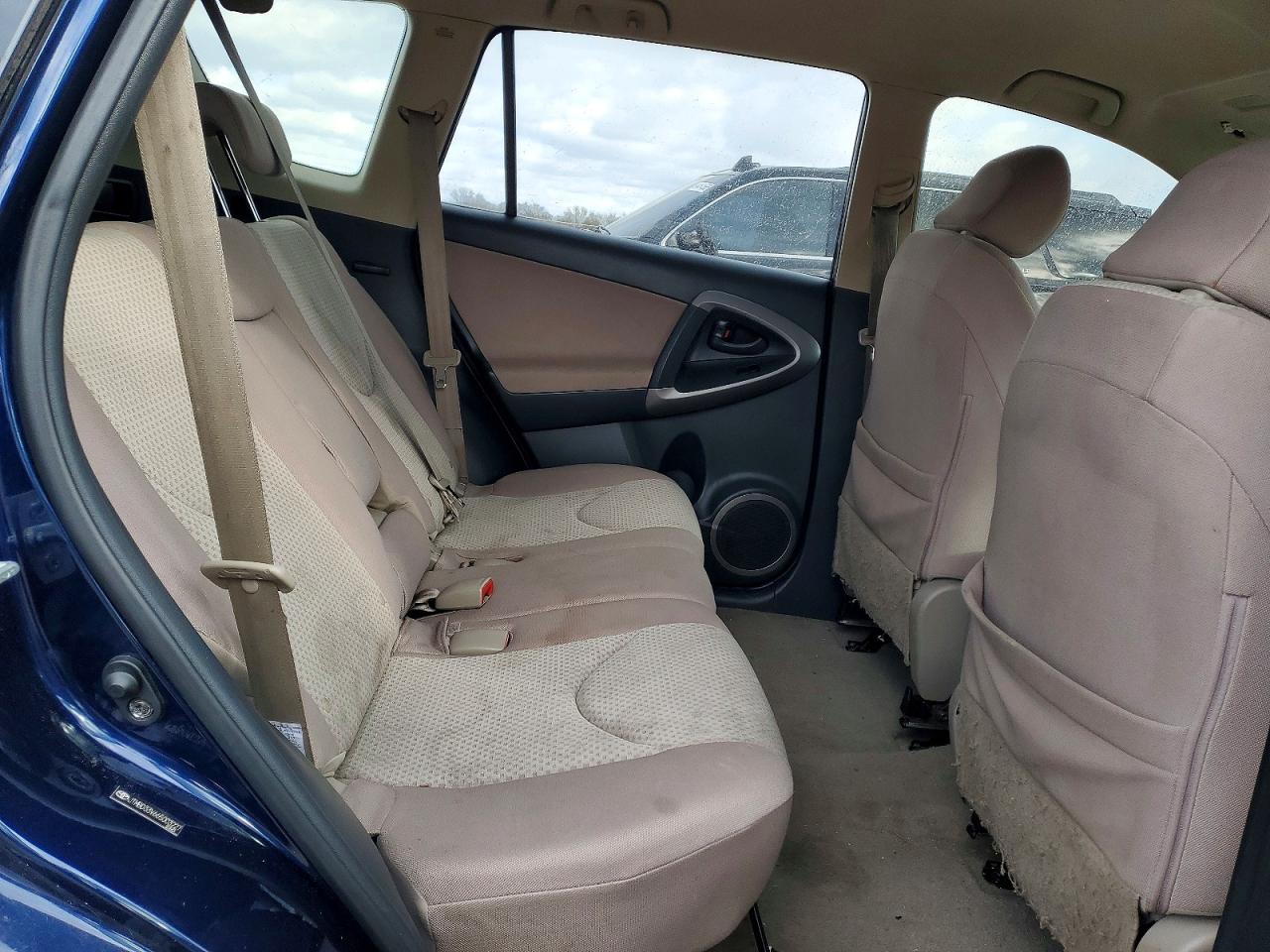 2006 TOYOTA RAV4 photo 11
