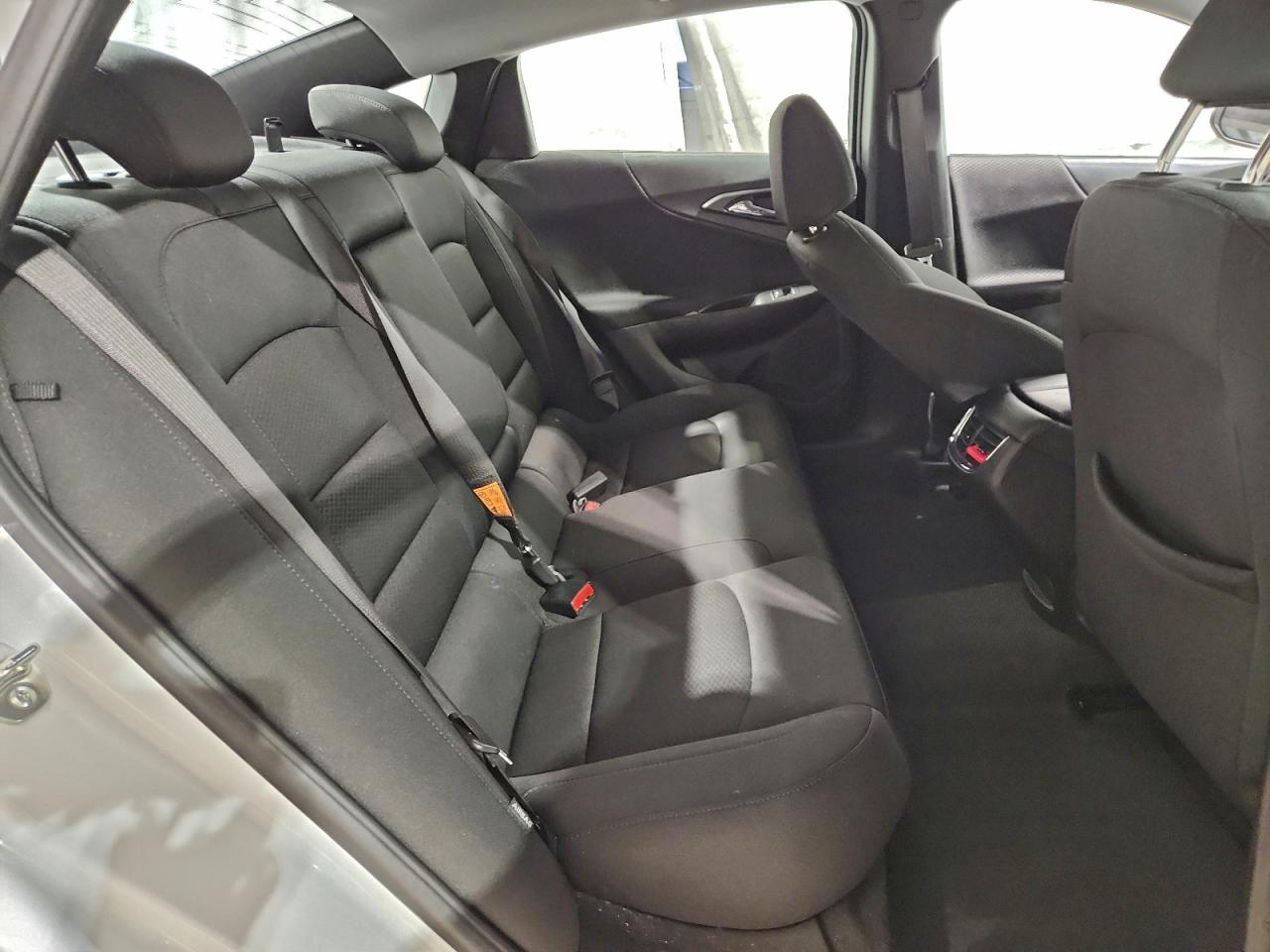 2025 CHEVROLET MALIBU LT photo 10