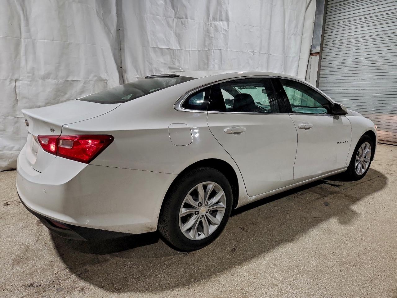 2025 CHEVROLET MALIBU LT photo 3