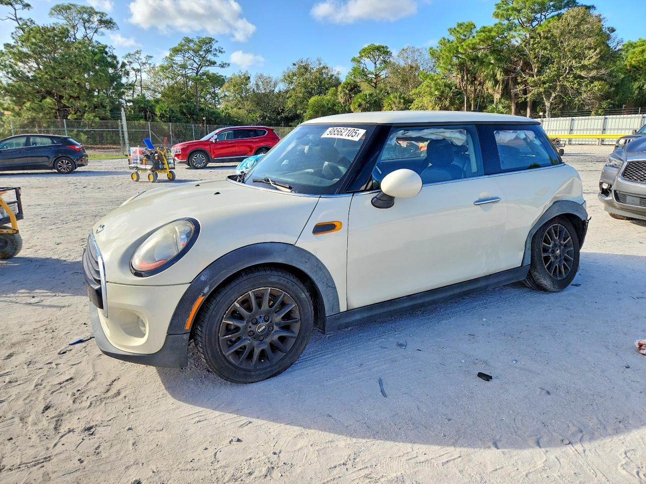 2017 MINI COOPER
