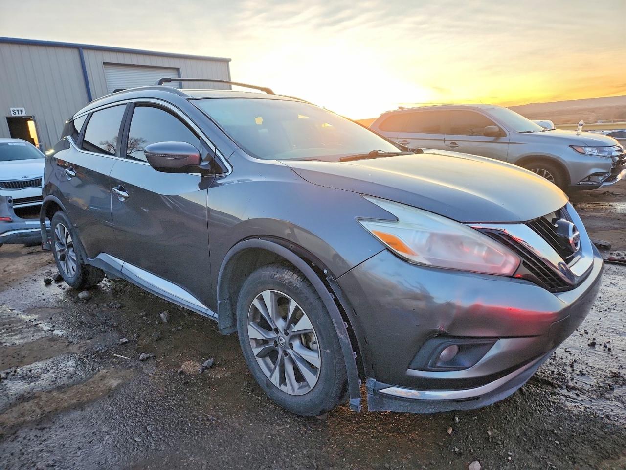 2017 NISSAN MURANO S photo 4