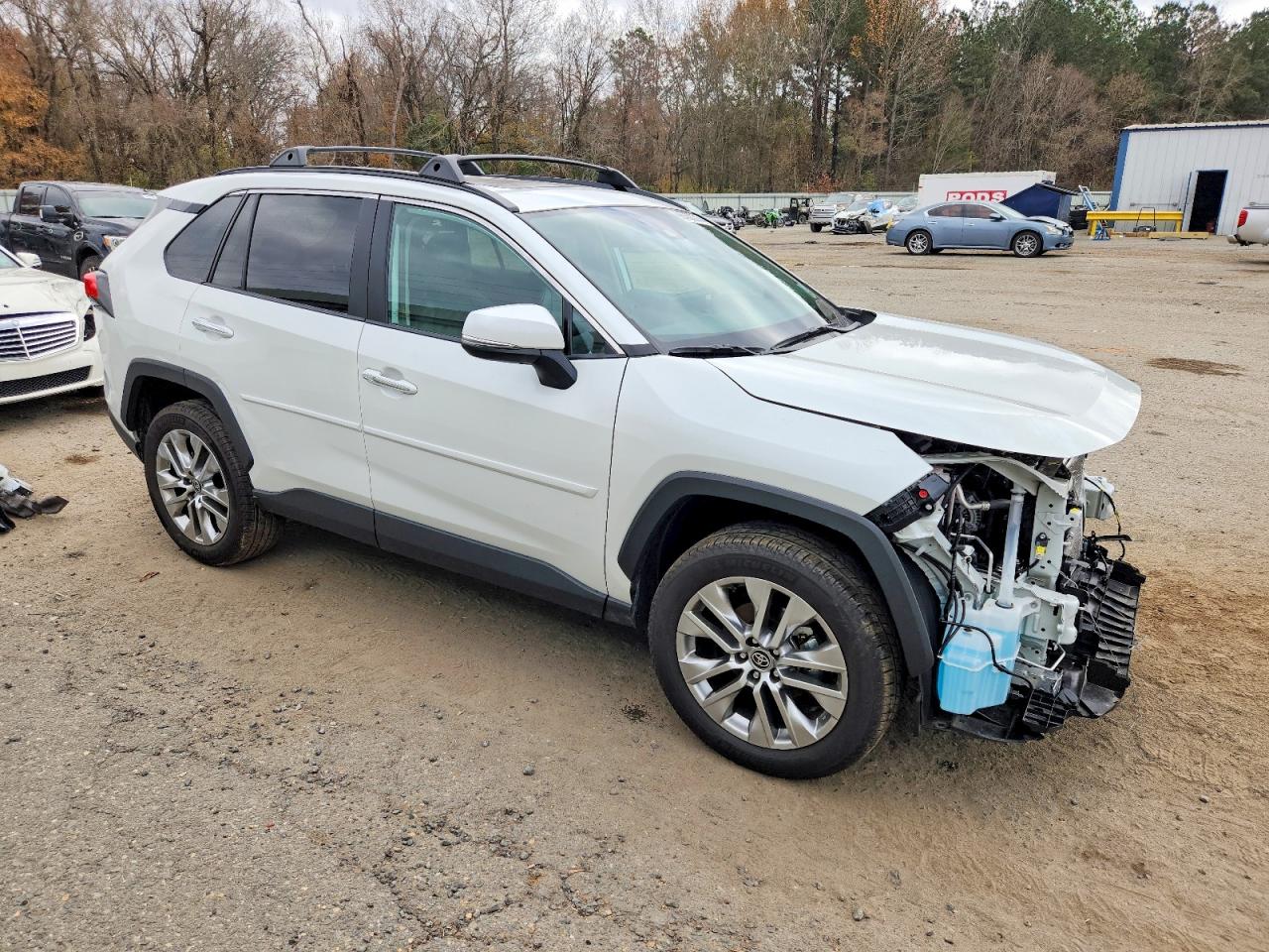 2025 TOYOTA RAV4 LIMITED photo 4