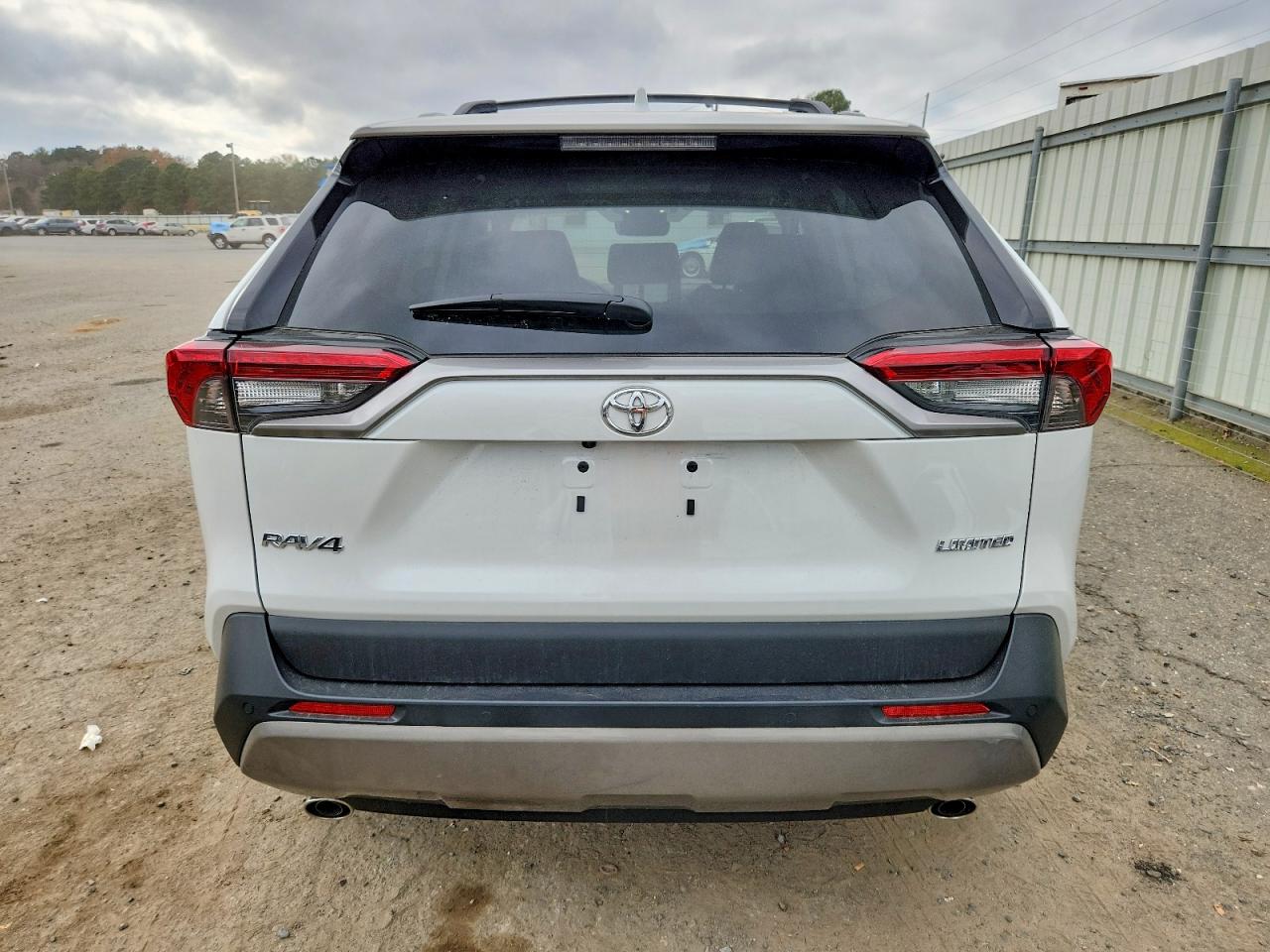 2025 TOYOTA RAV4 LIMITED photo 6