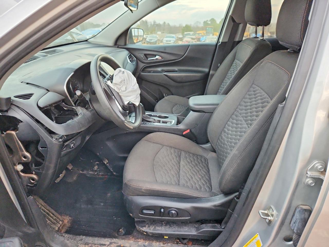 2019 CHEVROLET EQUINOX LT photo 13