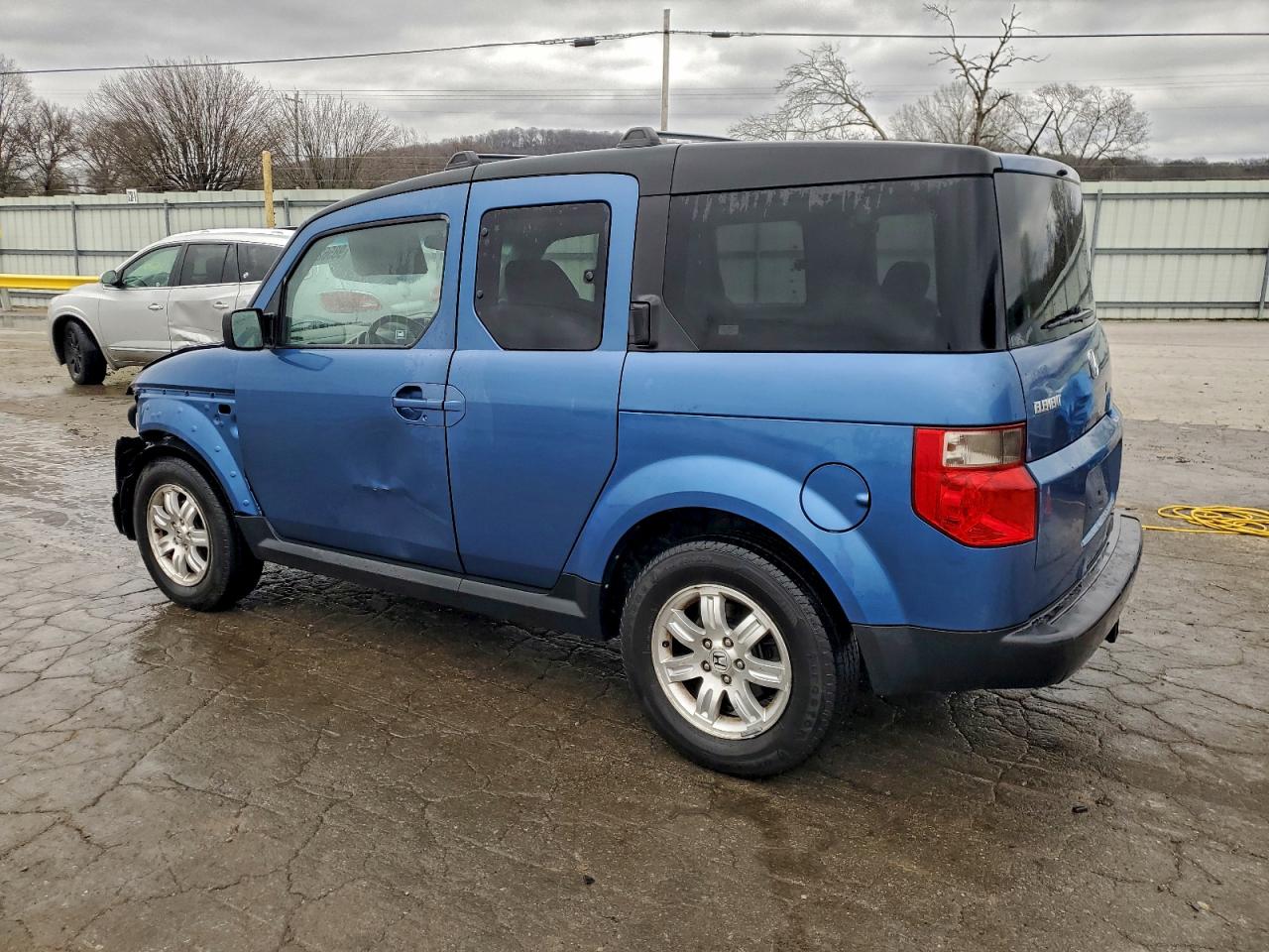 2007 HONDA ELEMENT EX photo 2