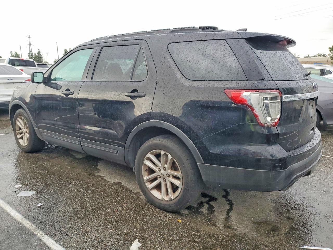 2016 FORD EXPLORER photo 2