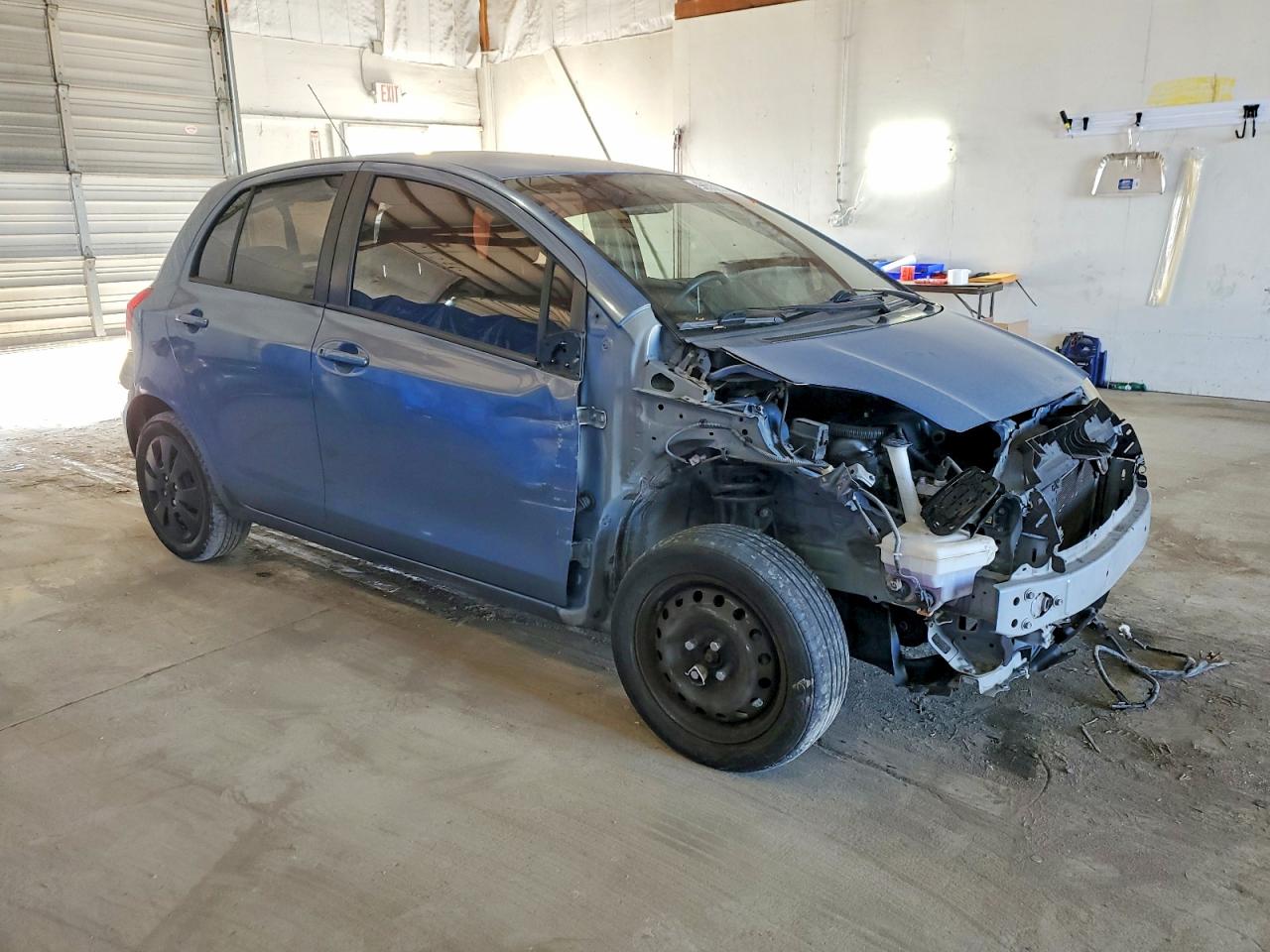 2010 TOYOTA YARIS photo 4