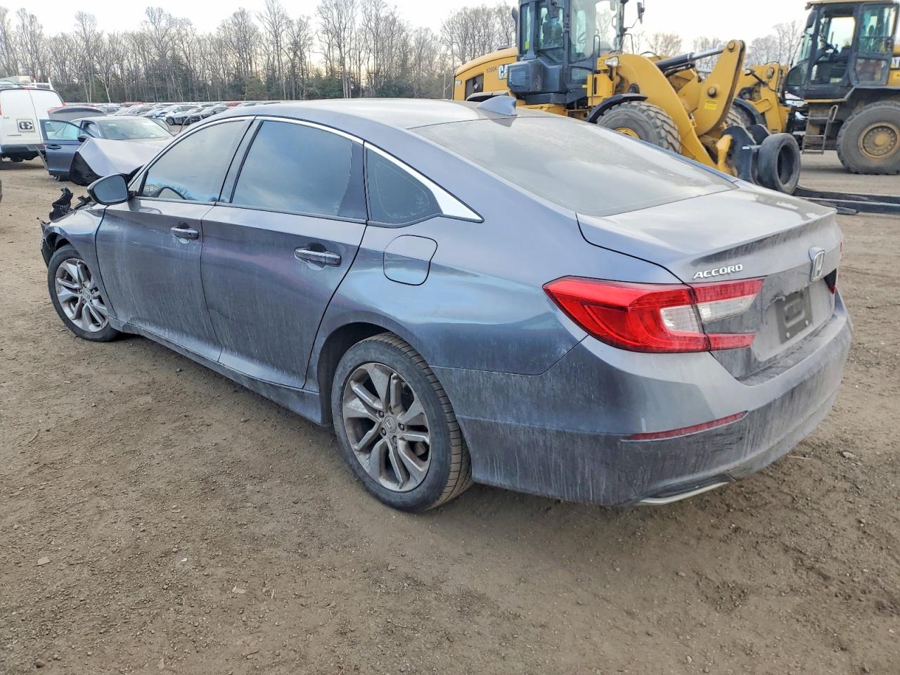 2018 HONDA ACCORD LX photo 2