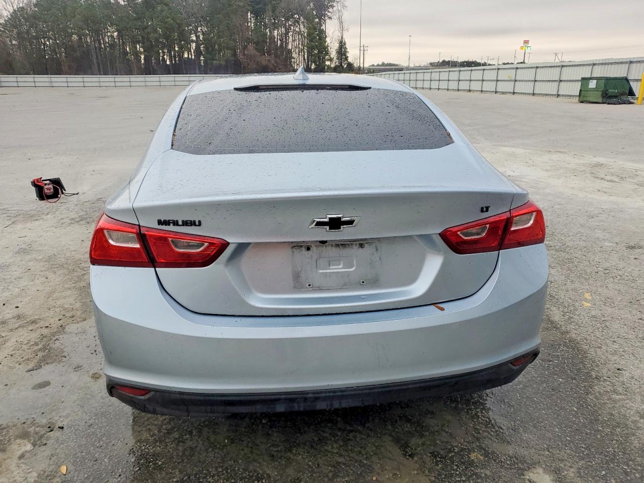 2017 CHEVROLET MALIBU LT photo 6