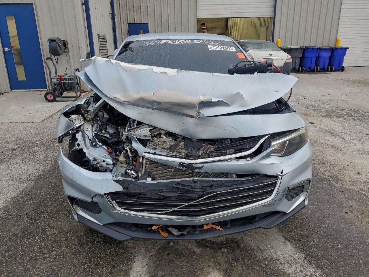 2017 CHEVROLET MALIBU LT photo 5