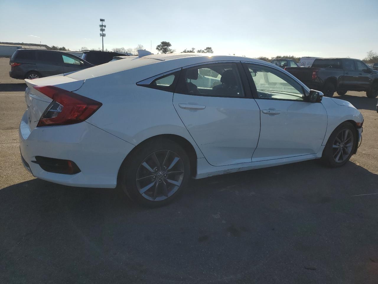 2020 HONDA CIVIC EX photo 3