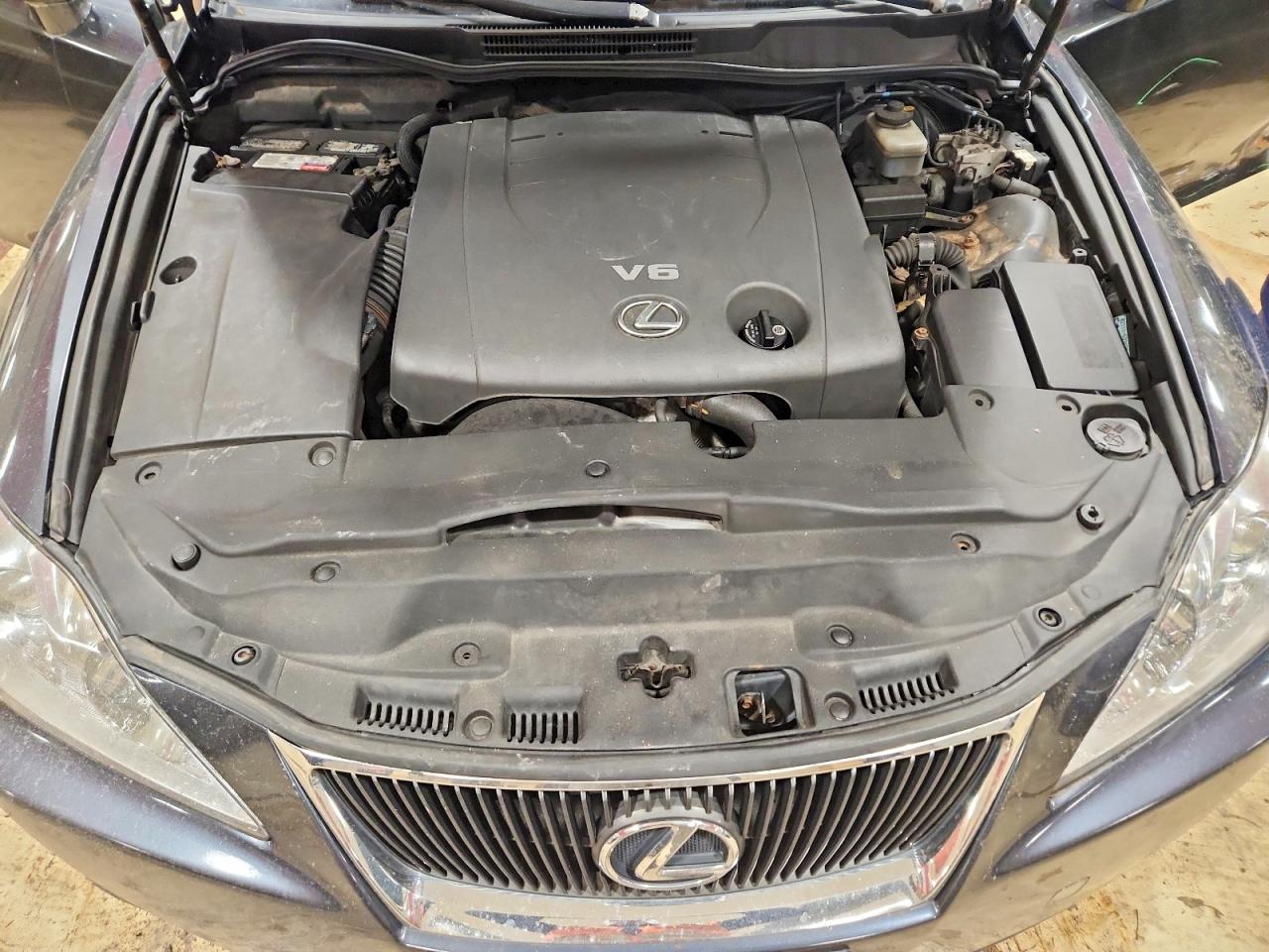 2008 LEXUS IS 250 photo 11