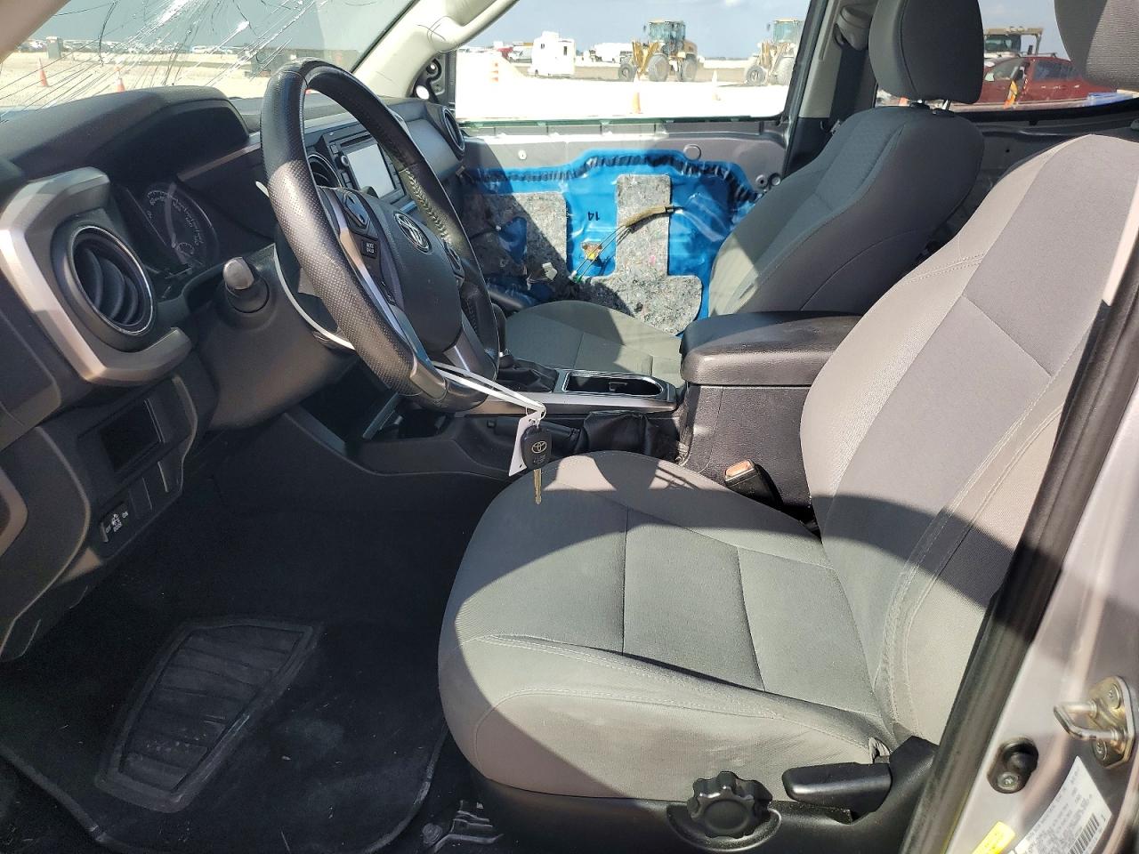 2017 TOYOTA TACOMA DOUBLE CAB photo 7