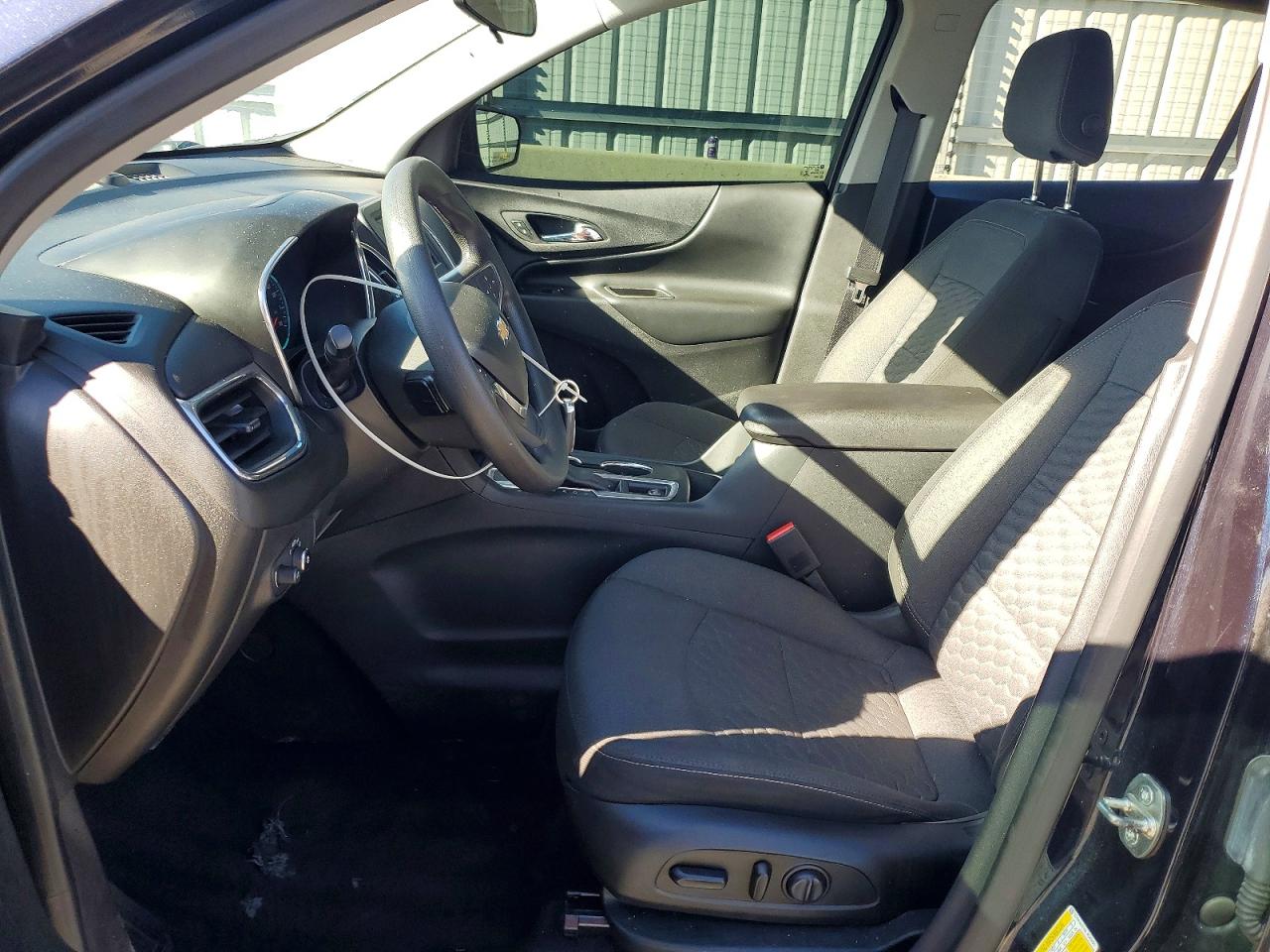 2020 CHEVROLET EQUINOX LT photo 7
