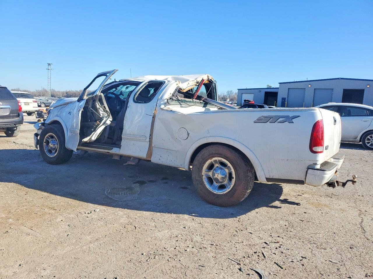 2003 FORD F150 photo 2