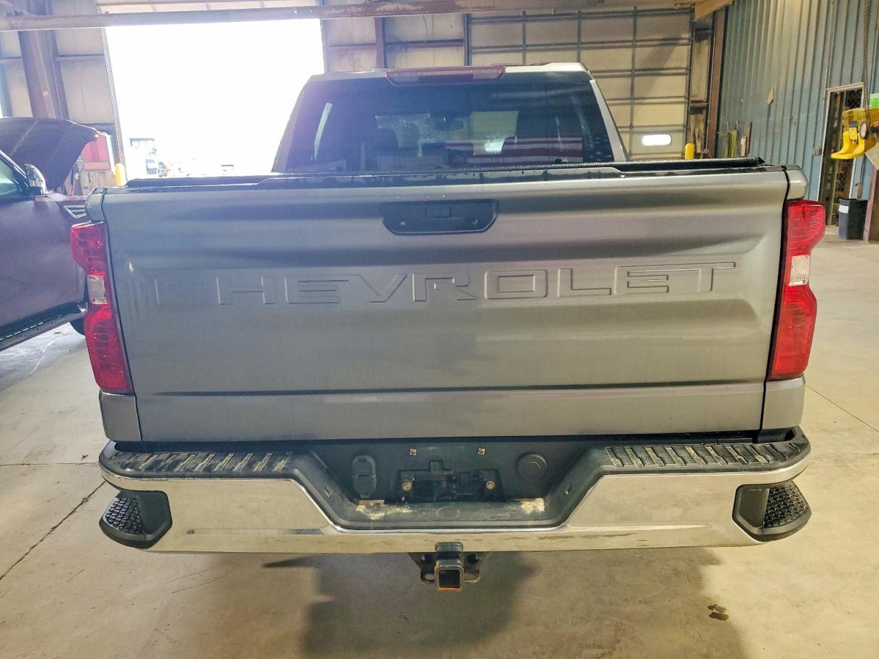 2019 CHEVROLET SILVERADO K1500 LT photo 6