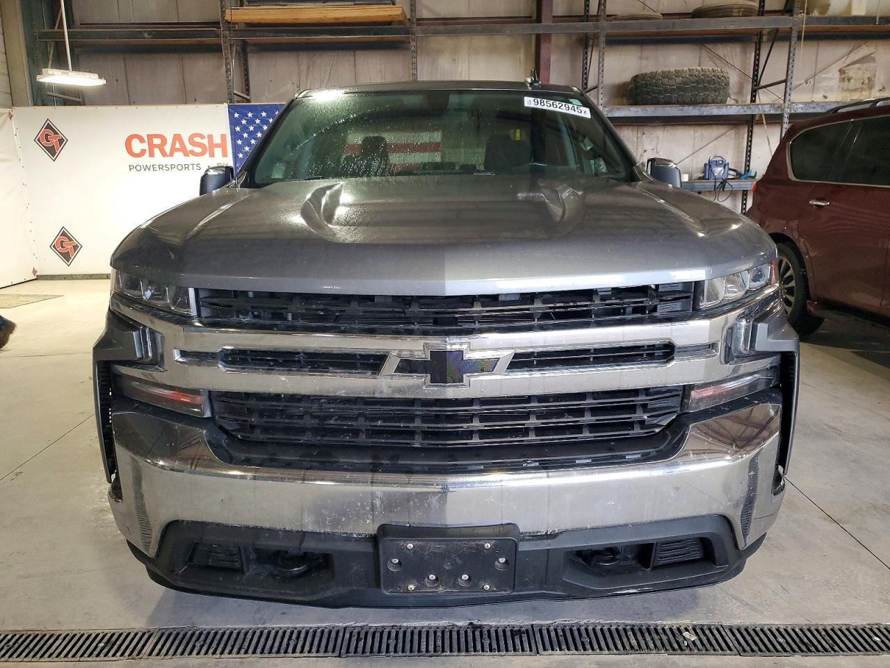 2019 CHEVROLET SILVERADO K1500 LT photo 5